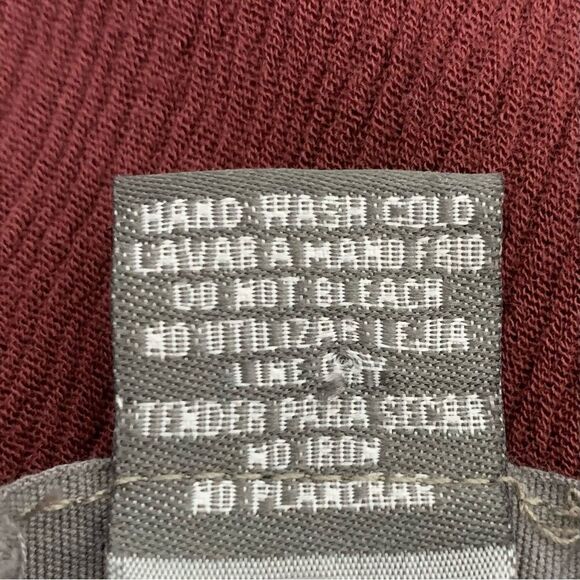 Sans Souci Boho Burgundy Cold Shoulder Tassels Bell Sleeves Top - Picture 10 of 11